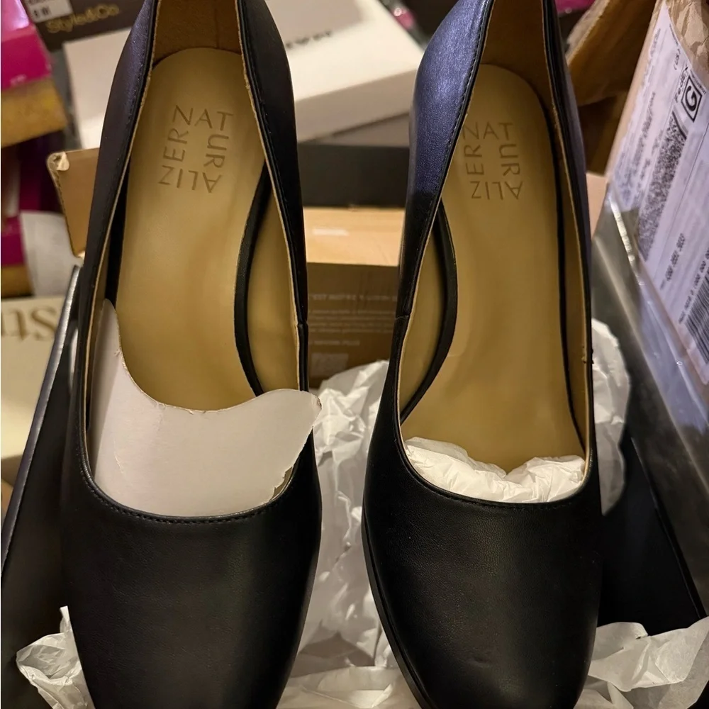 Naturalizer new berlin
